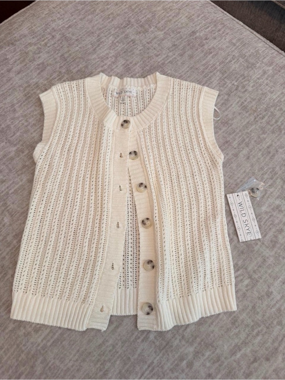 Wild Skye Sleeveless Cream Button-Front Knit Cardigan Vest - Picture 5 of 6